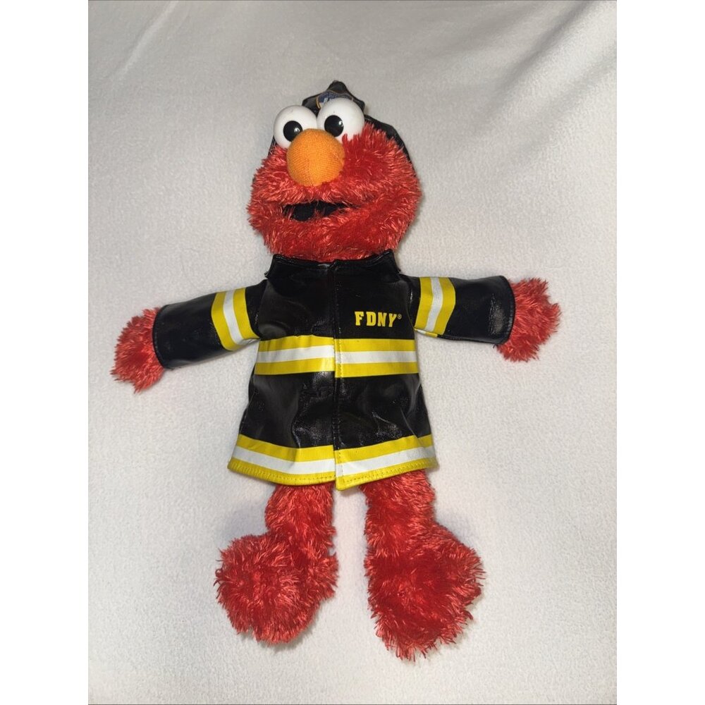 FDNY Fire Fighter Elmo Sesame Street Gund Dated 2009 W/ Tags Rare EUC